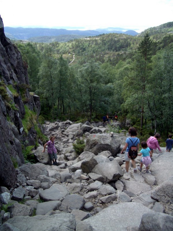 über ein Geröllfeld