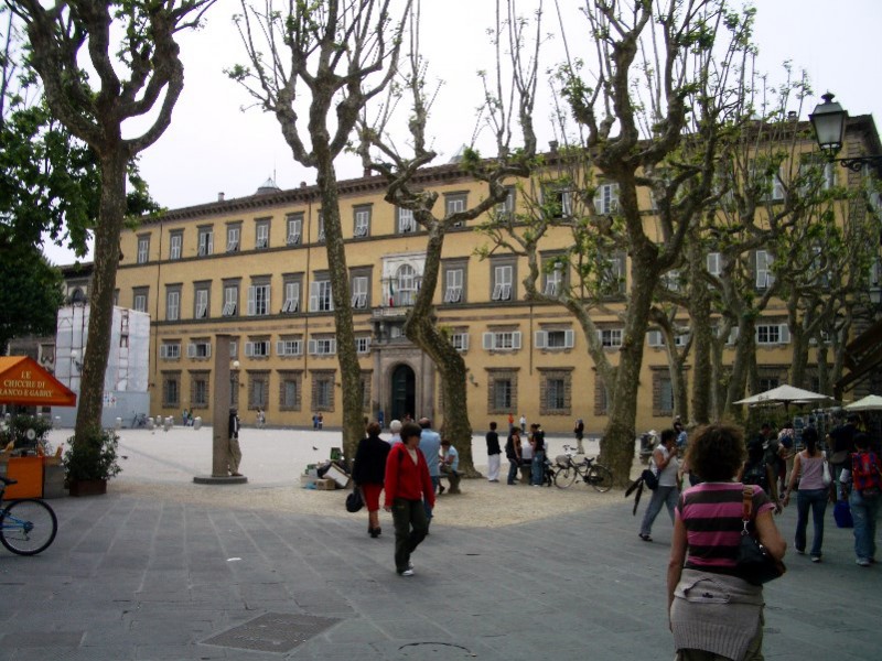 Piazza Napoleone