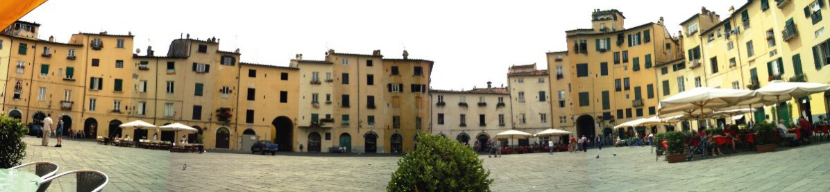 Piazza dell’anfiteatro
