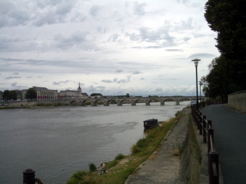 Brücke über die Loire