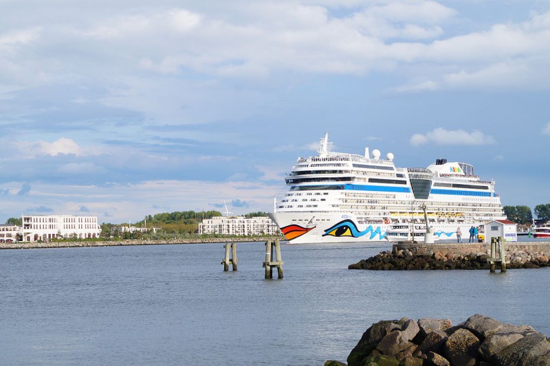 AIDAmar beim Auslaufen