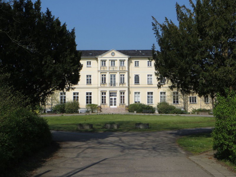 Herrenhaus