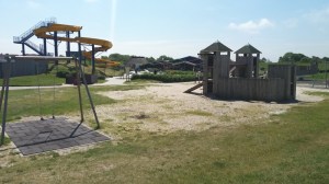 Spielplatz und Spielhaus des CP
