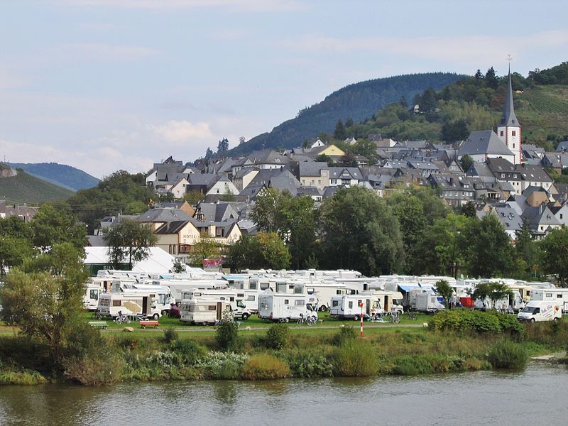 Enkirch Wohnmobilstellplatz