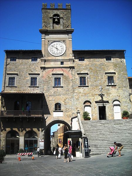 Cortona Rathaus