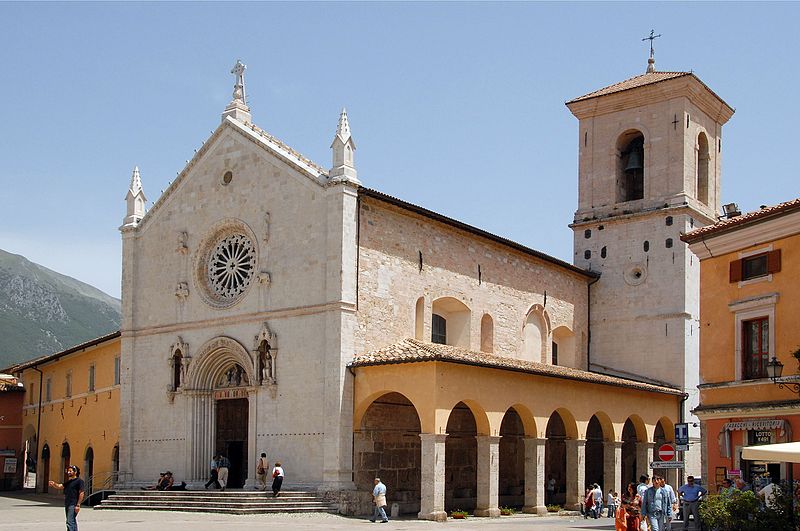 Norcia Basilika San Benedetto eingestürzt am 30. Oktober 2016 (Aufnahme von 2006)