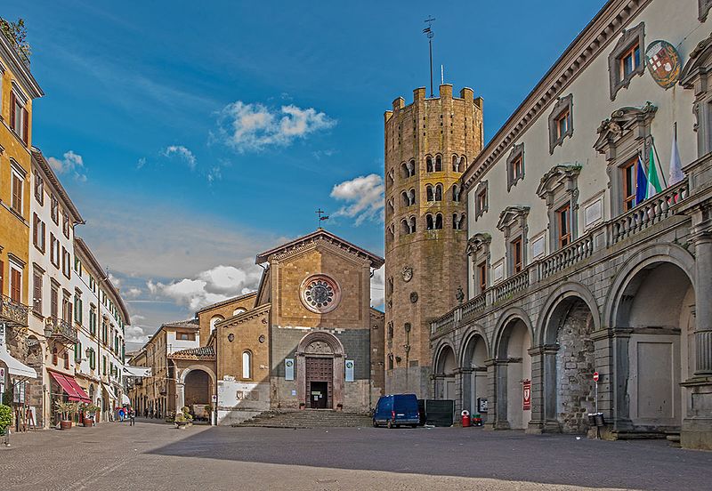 Orvieto_Piazza_della_Repubblica