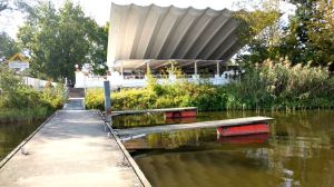 Brandenburg Terrasse des Griechen Mesogios