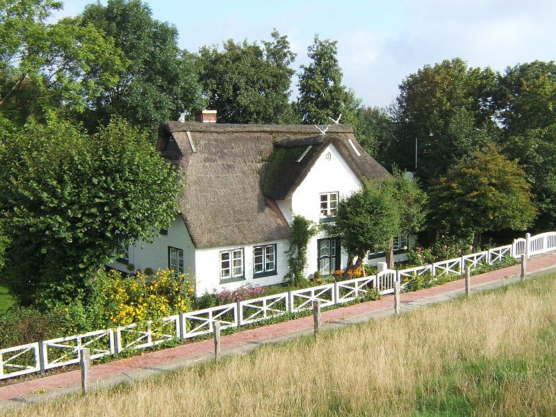 Neufeld Reetdachhaus