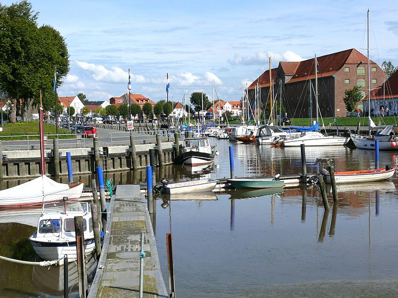 Tönning Hafen