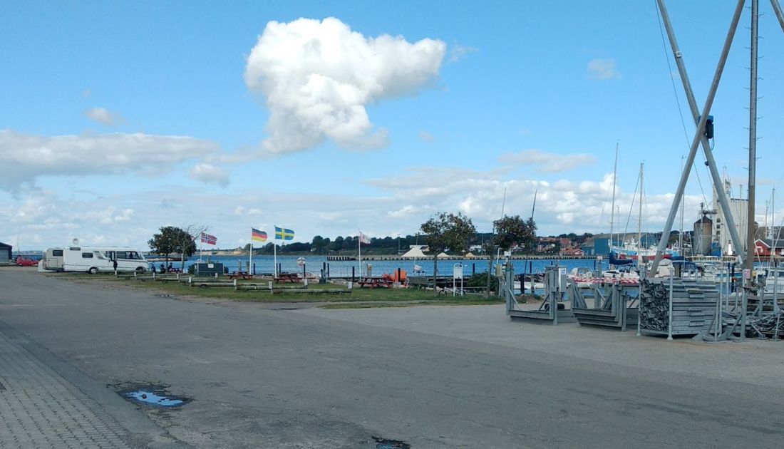 Wohnmobilstellplatz am Yachthafen