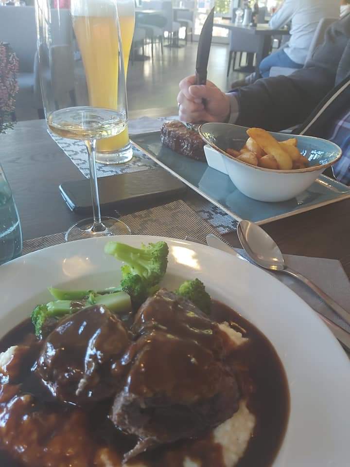 Rumpsteak und Ochsenbäckchen