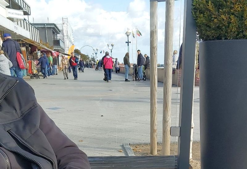 Blick vom Steakhaus auf die Promenade