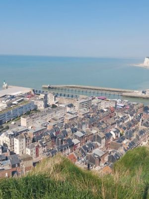 Frankreich Frühling 2025