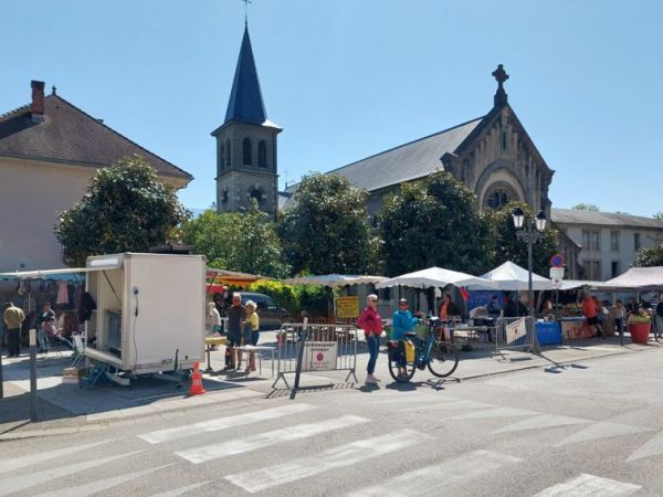 Wochenmarkt in Le&nbsp;Bourget-du-Lac